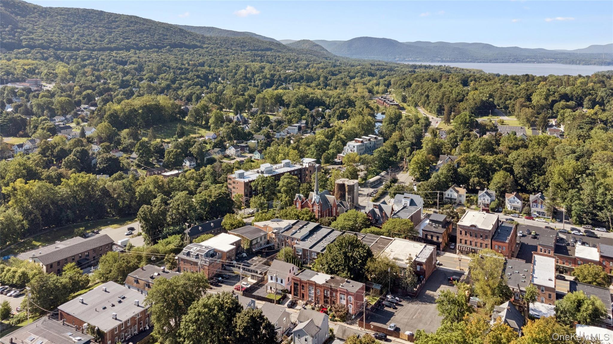 Single Family South  Dutchess County, NY 12508, MLS-916289-46