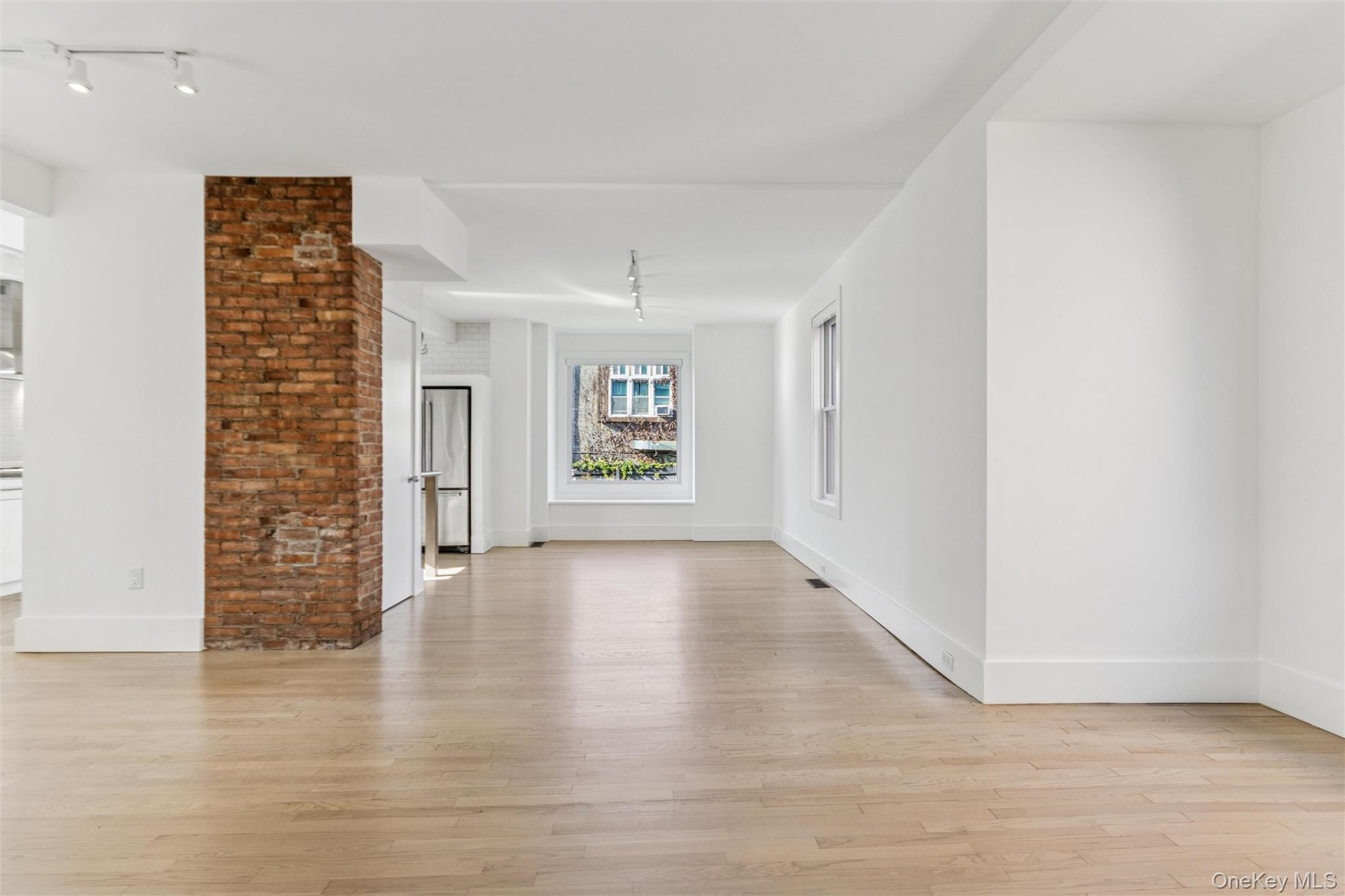 Single Family South  Dutchess County, NY 12508, MLS-916289-6