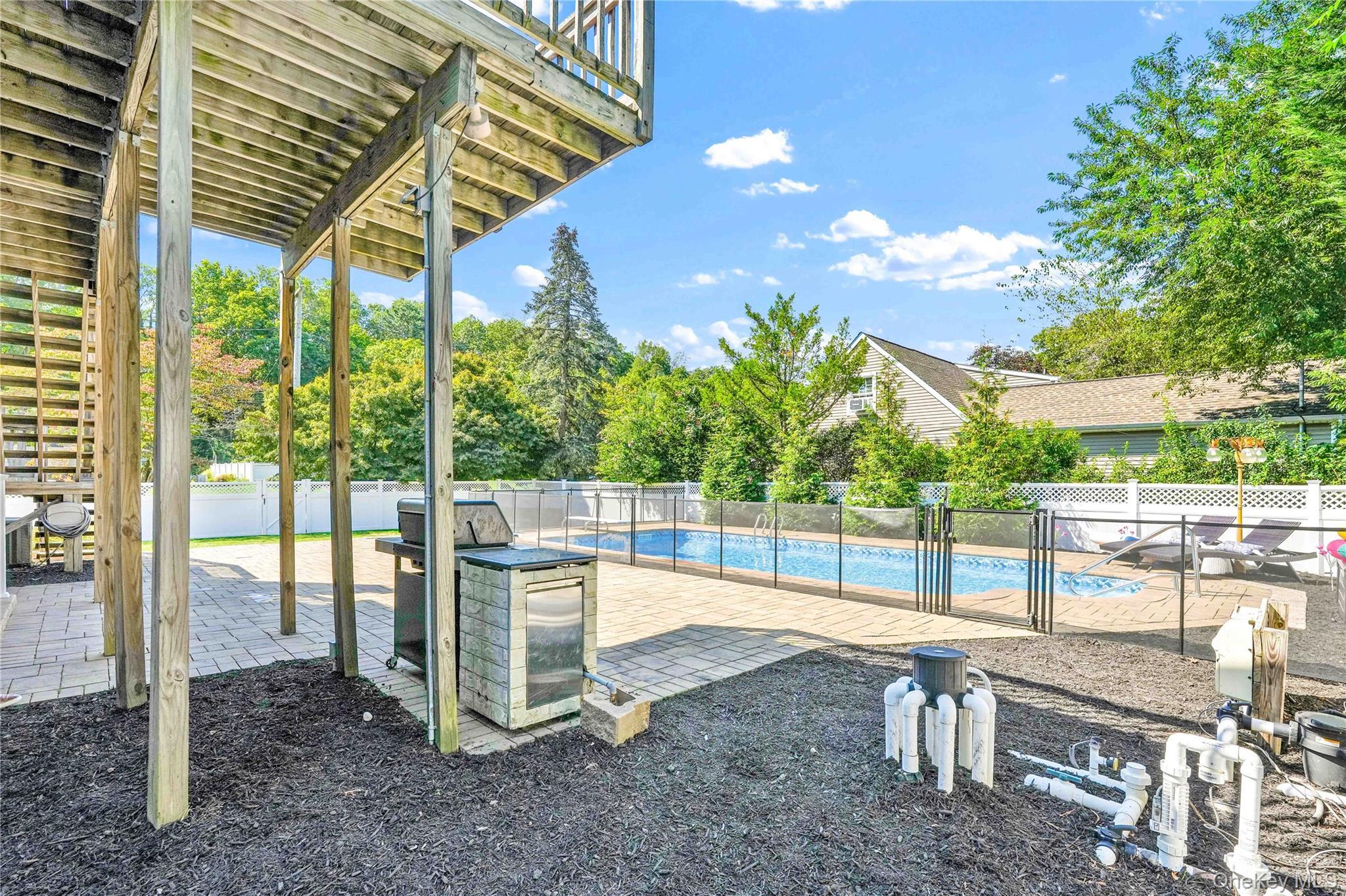 Single Family Amherst  Suffolk County, NY 11787, MLS-916301-5