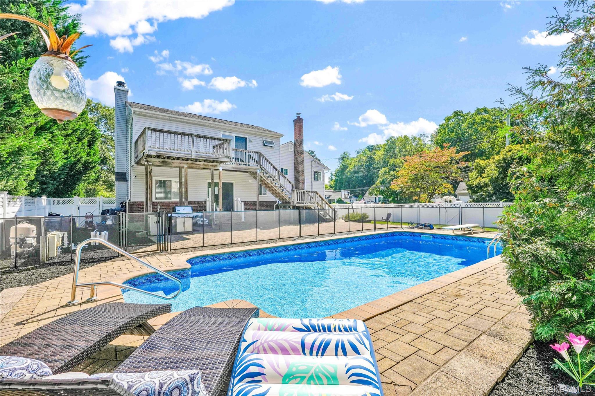 Single Family Amherst  Suffolk County, NY 11787, MLS-916301-6