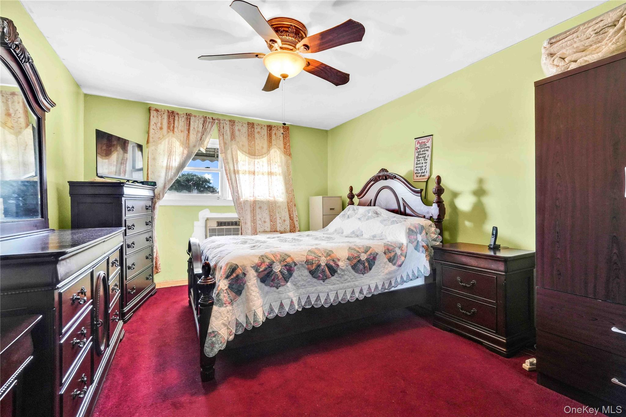 Single Family Stickney  Bronx, NY 10469, MLS-916323-8