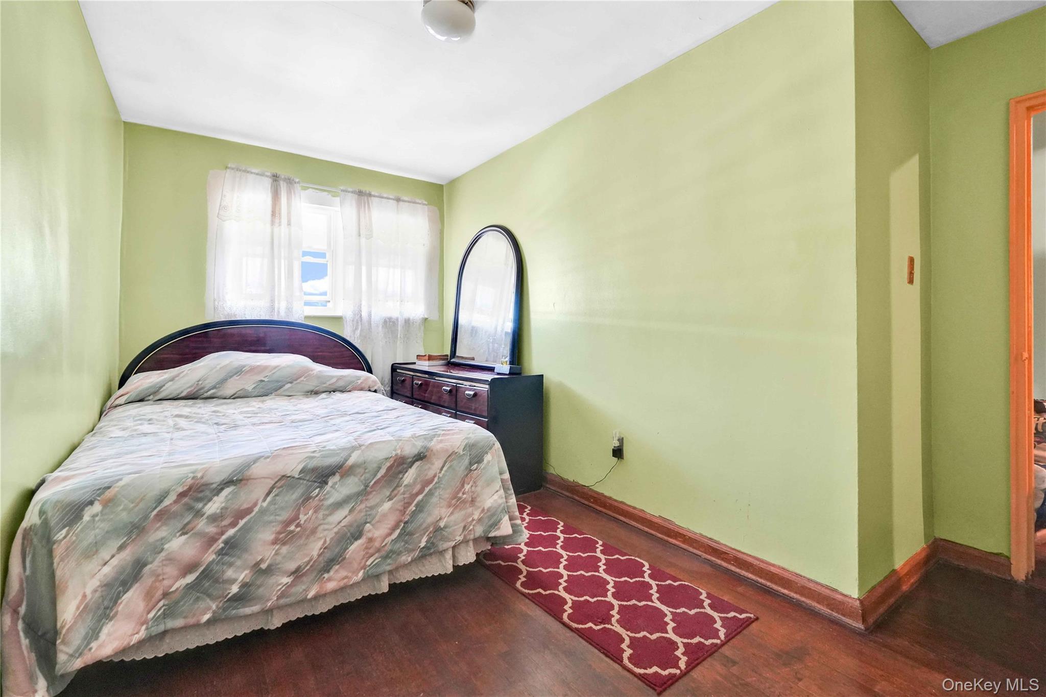 Single Family Stickney  Bronx, NY 10469, MLS-916323-9