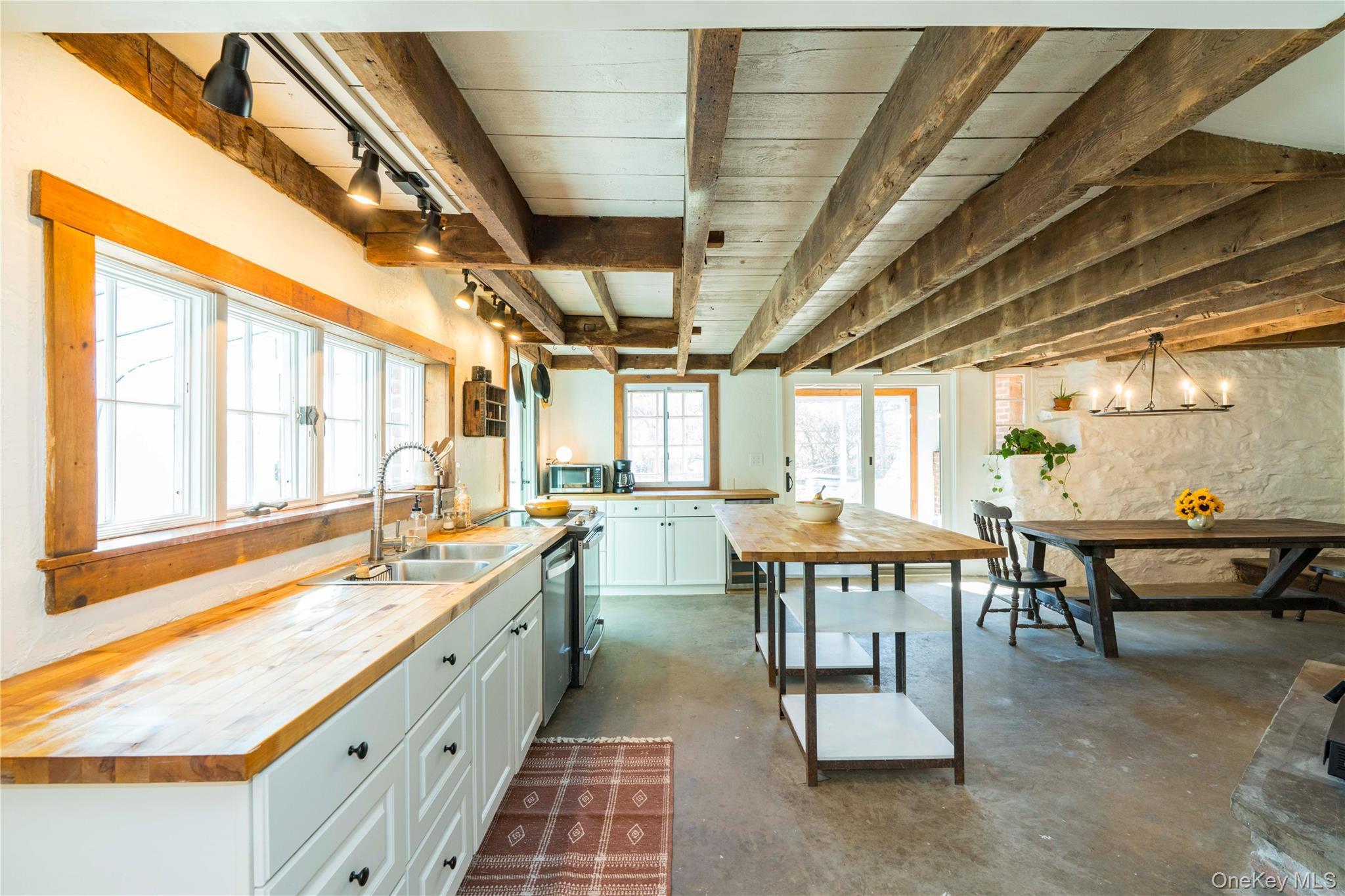 Single Family Seelbach  Dutchess County, NY 12580, MLS-916349-23