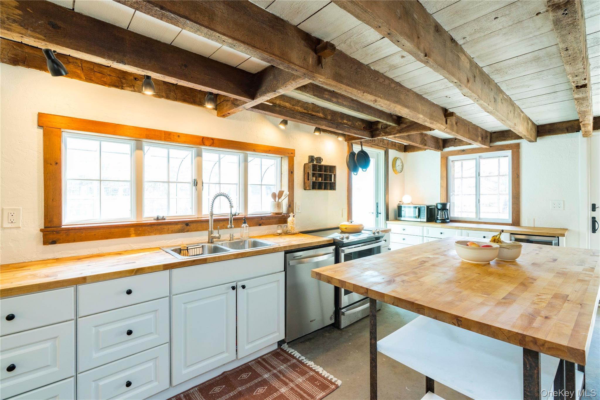 Single Family Seelbach  Dutchess County, NY 12580, MLS-916349-24