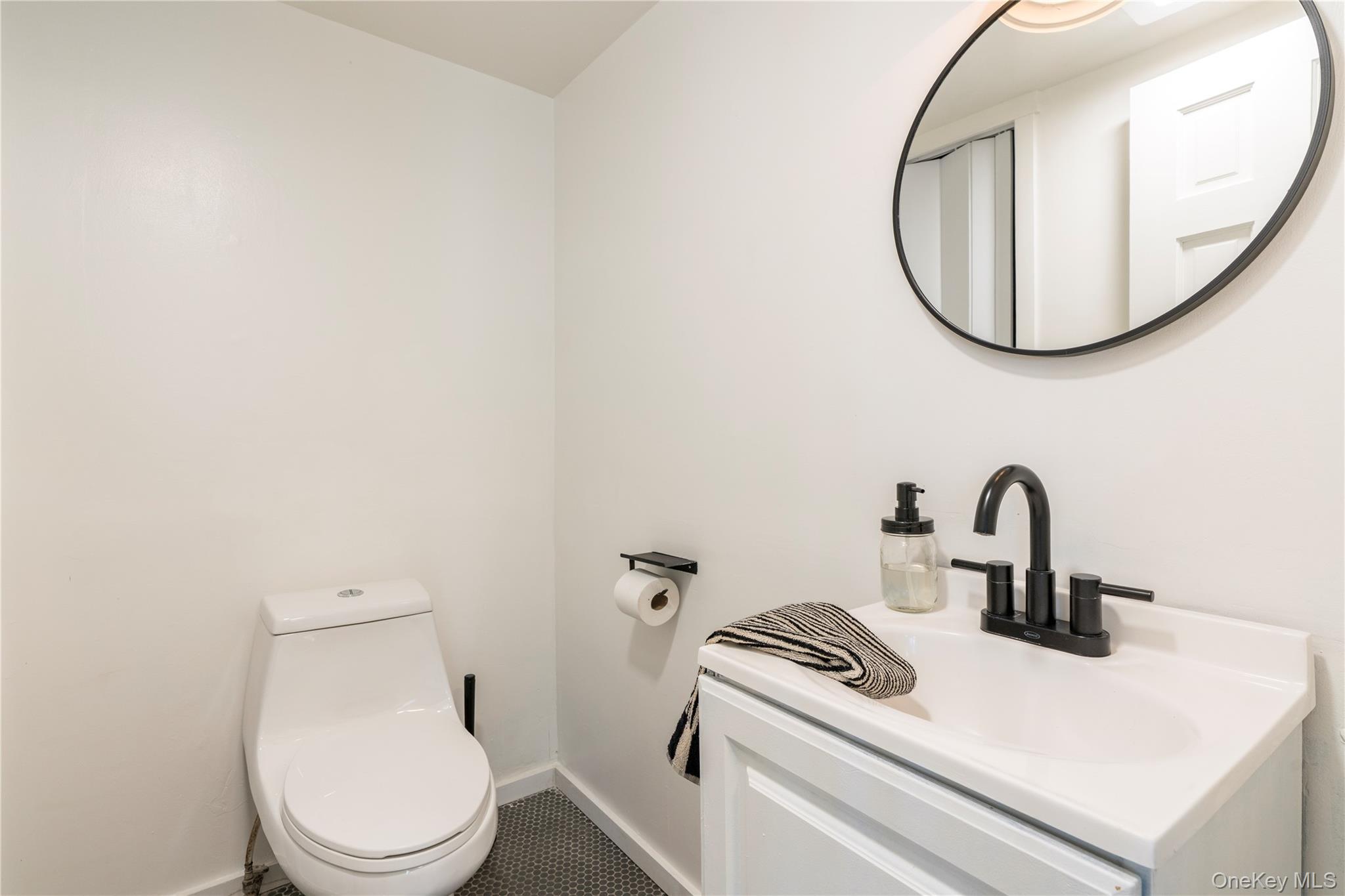 Single Family Seelbach  Dutchess County, NY 12580, MLS-916349-32