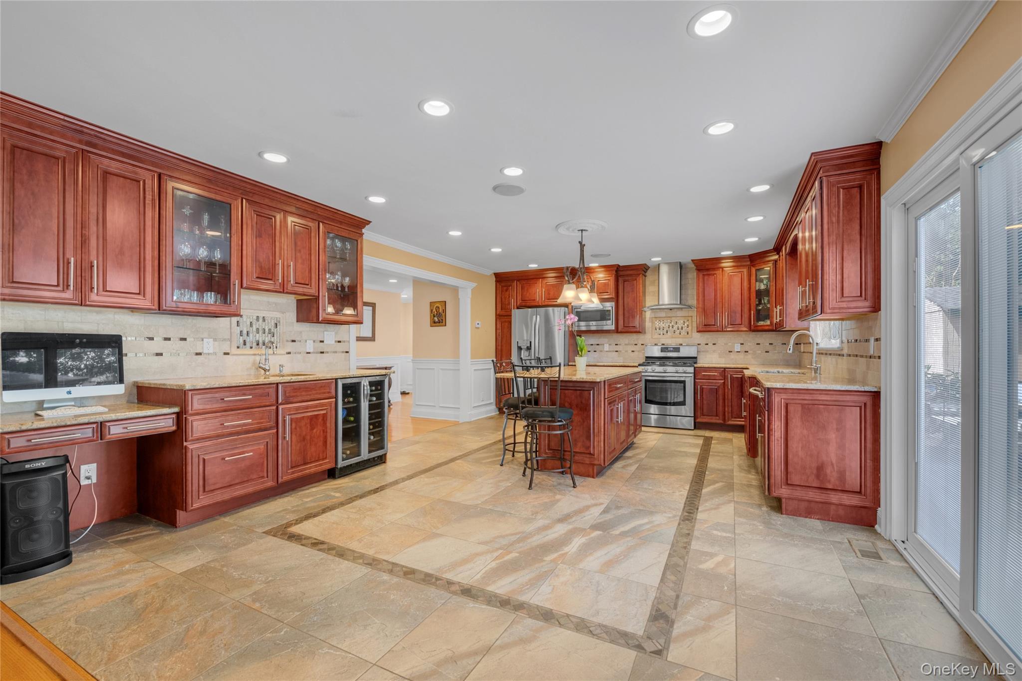 Single Family Field  Nassau County, NY 11801, MLS-916368-8