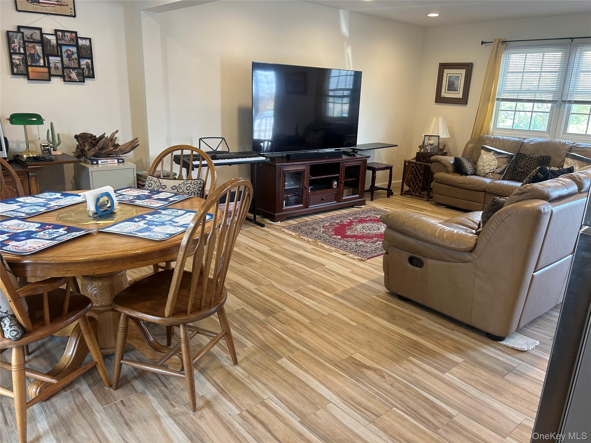 Single Family Riviera  Suffolk County, NY 11757, MLS-916400-15