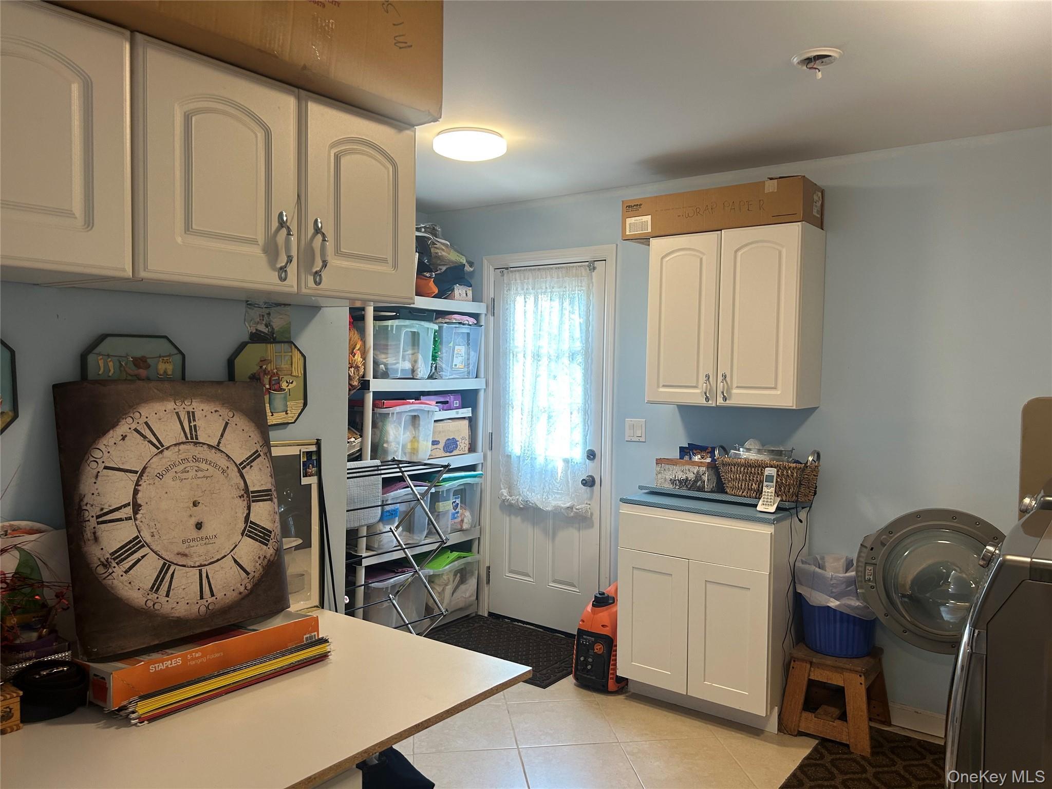 Single Family Riviera  Suffolk County, NY 11757, MLS-916400-27