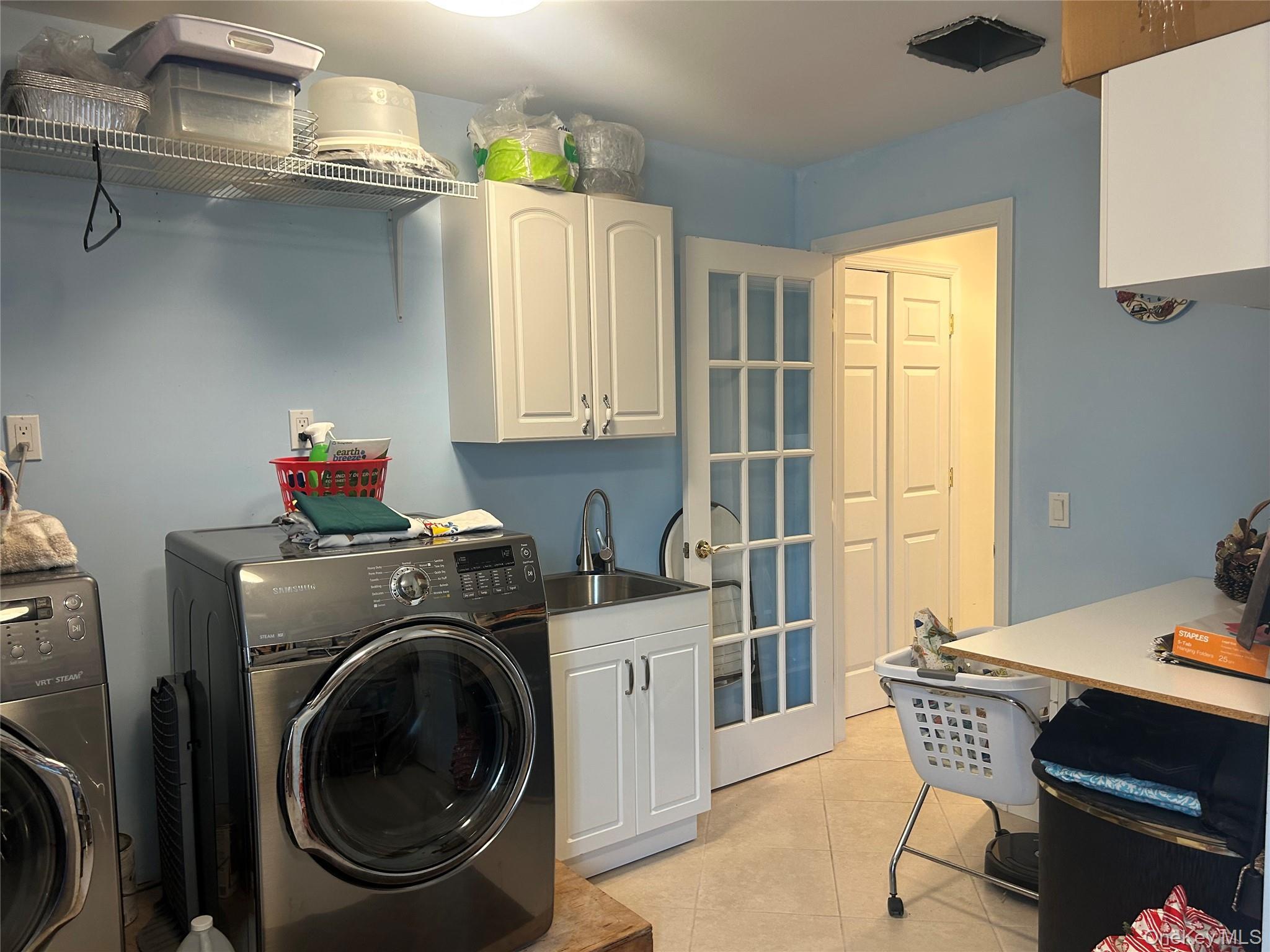 Single Family Riviera  Suffolk County, NY 11757, MLS-916400-29