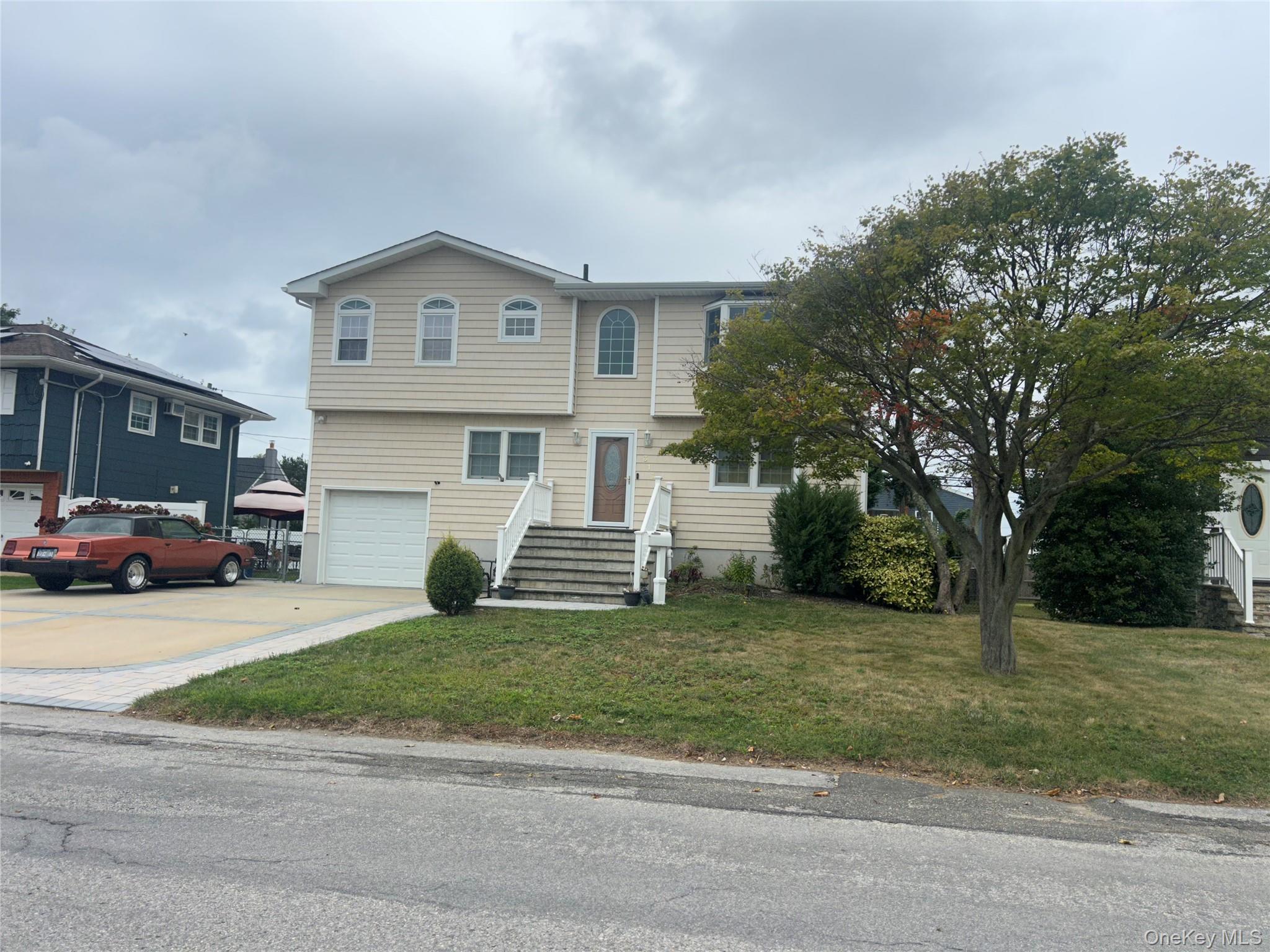 Single Family Riviera  Suffolk County, NY 11757, MLS-916400-6