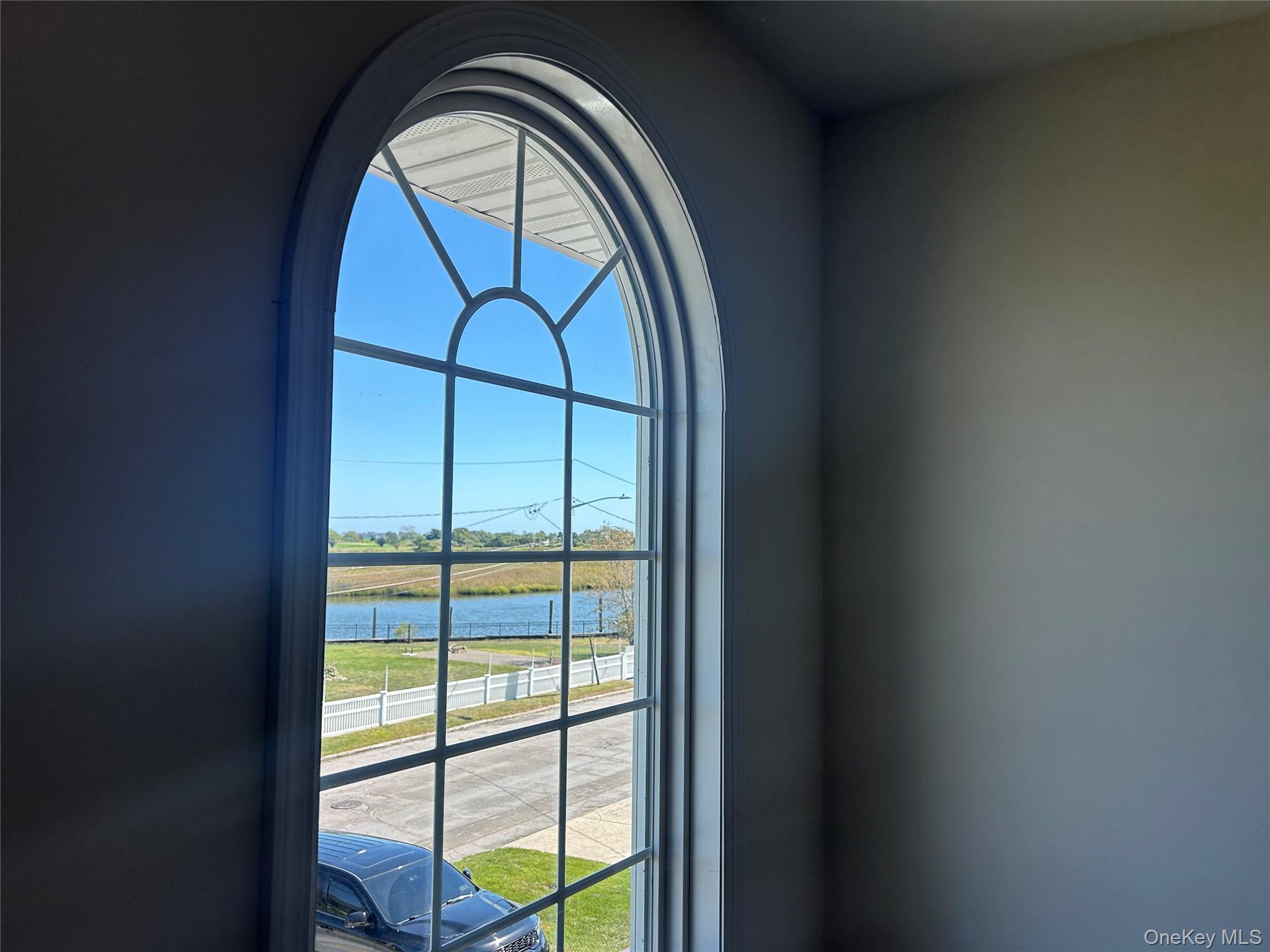 Single Family Riviera  Suffolk County, NY 11757, MLS-916400-8