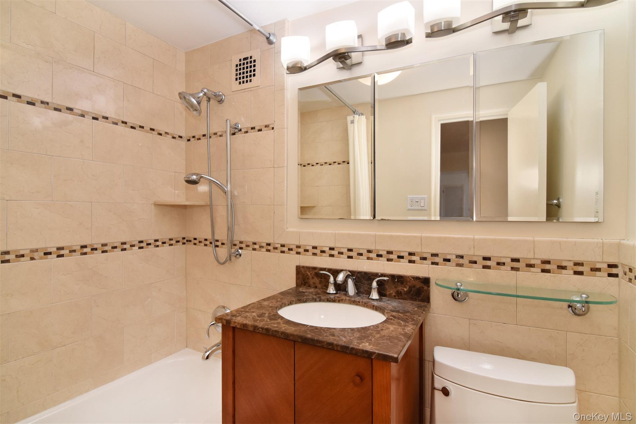 Coop Kappock  Bronx, NY 10463, MLS-916403-19