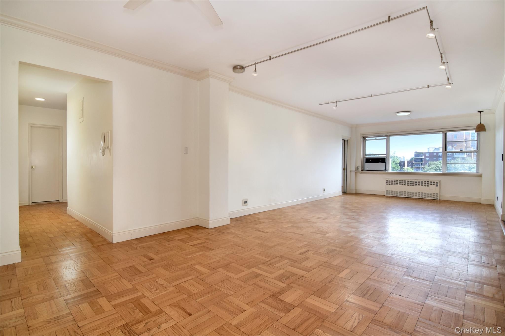 Coop Kappock  Bronx, NY 10463, MLS-916403-4