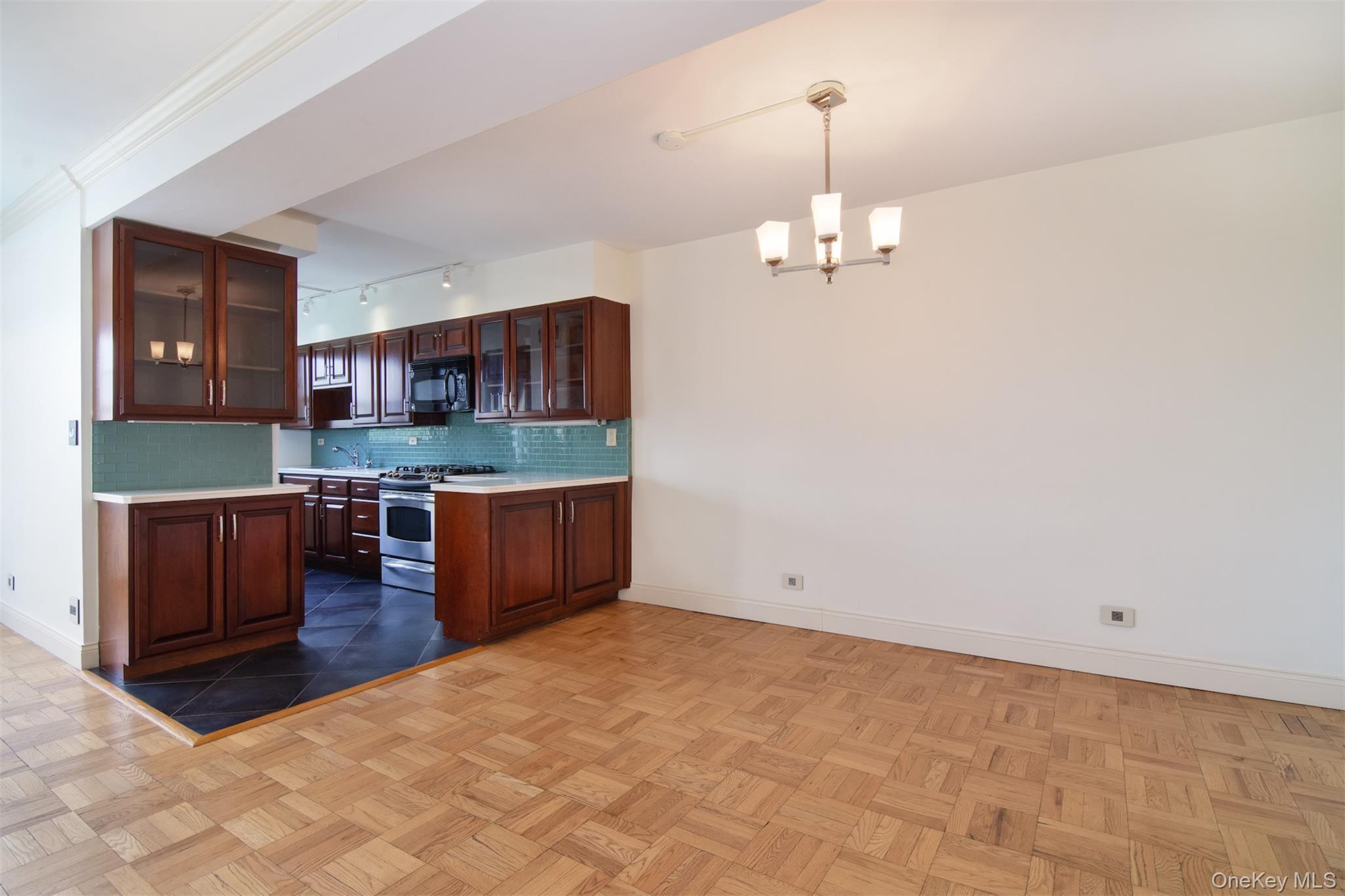 Coop Kappock  Bronx, NY 10463, MLS-916403-8