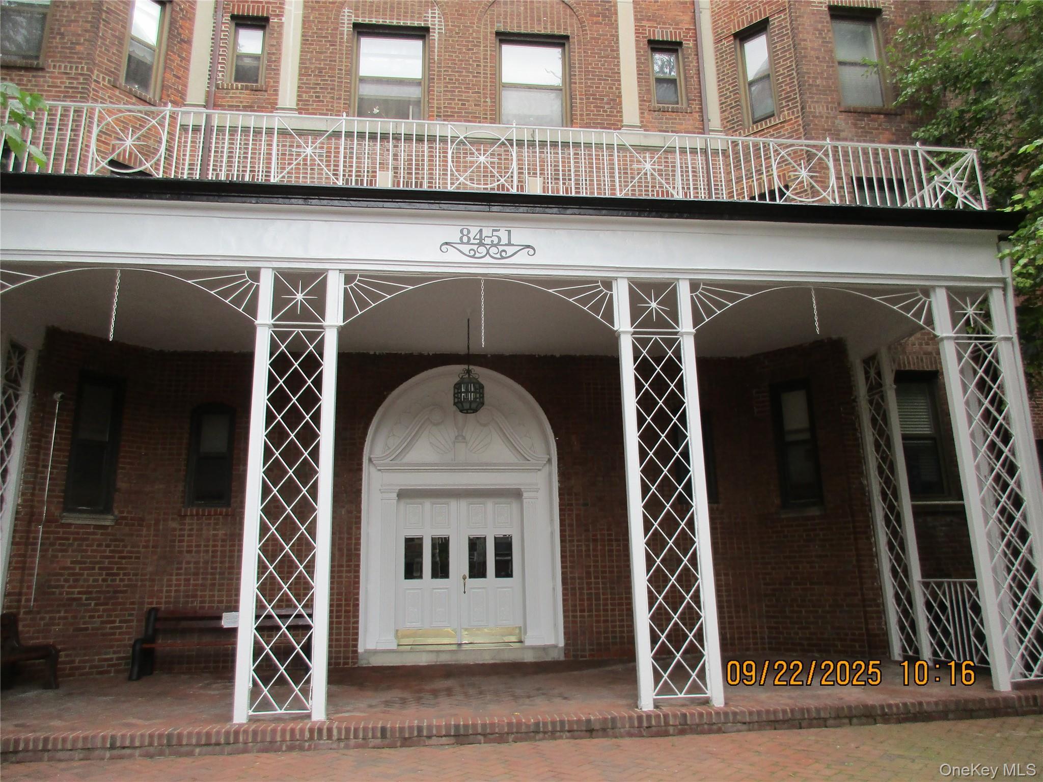 Coop Beverly  Queens, NY 11415, MLS-916412-2