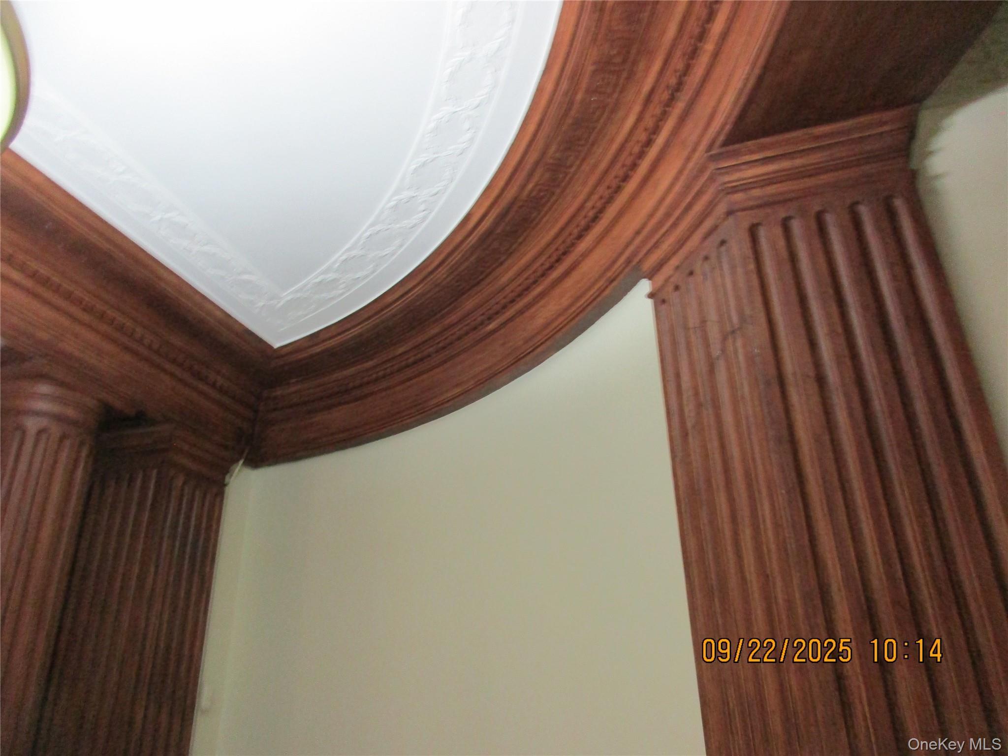 Coop Beverly  Queens, NY 11415, MLS-916412-5