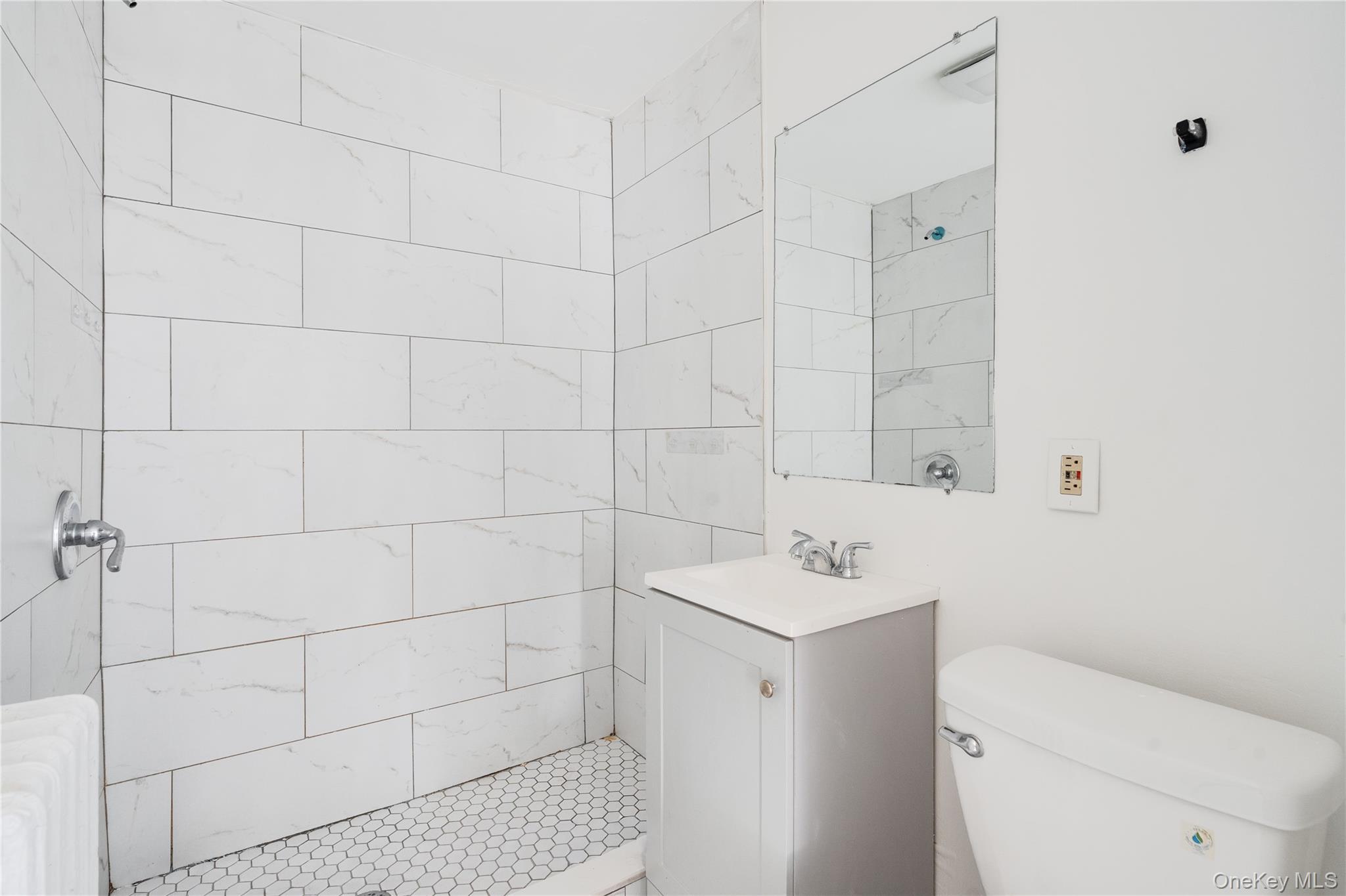 Single Family Washington  Dutchess County, NY 12601, MLS-916443-24