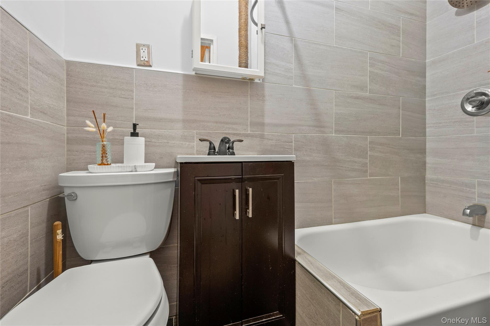 Coop Madison  Manhattan, NY 10035, MLS-916444-11