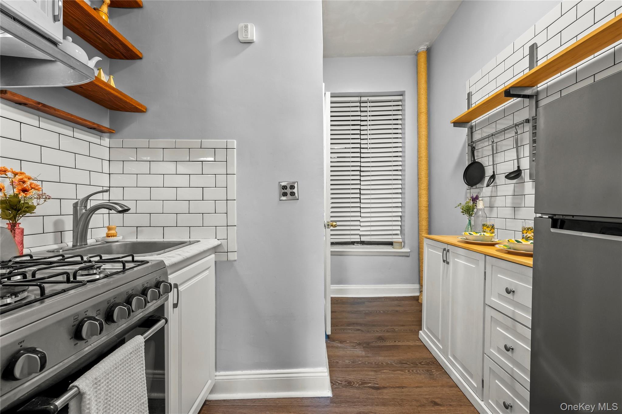 Coop Madison  Manhattan, NY 10035, MLS-916444-5