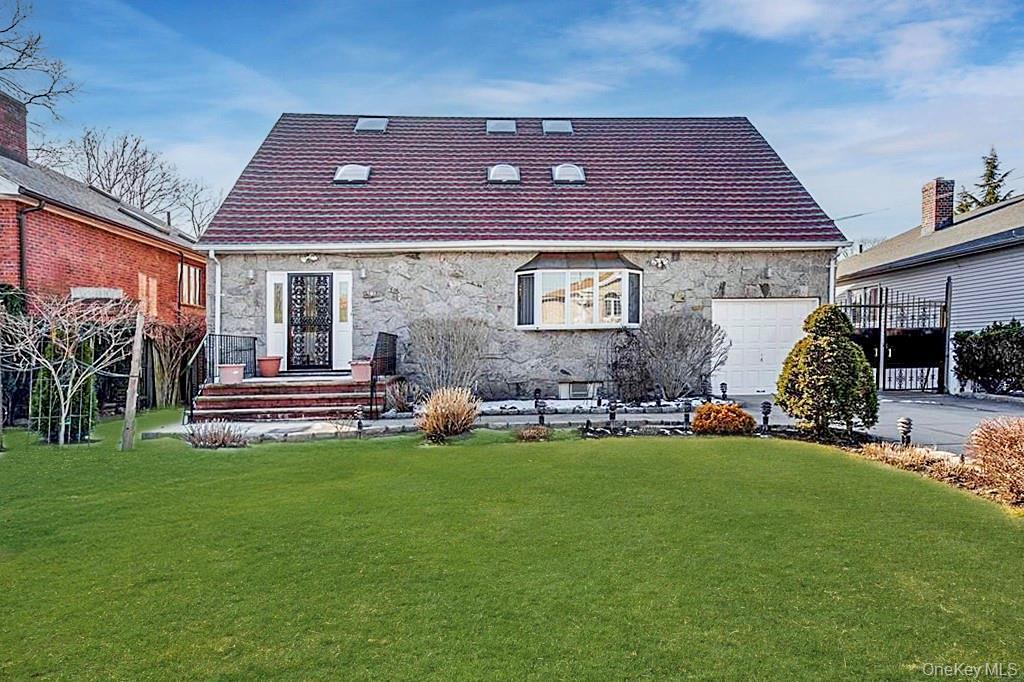 Single Family 149th Queens, NY 11357, MLS-916453-2