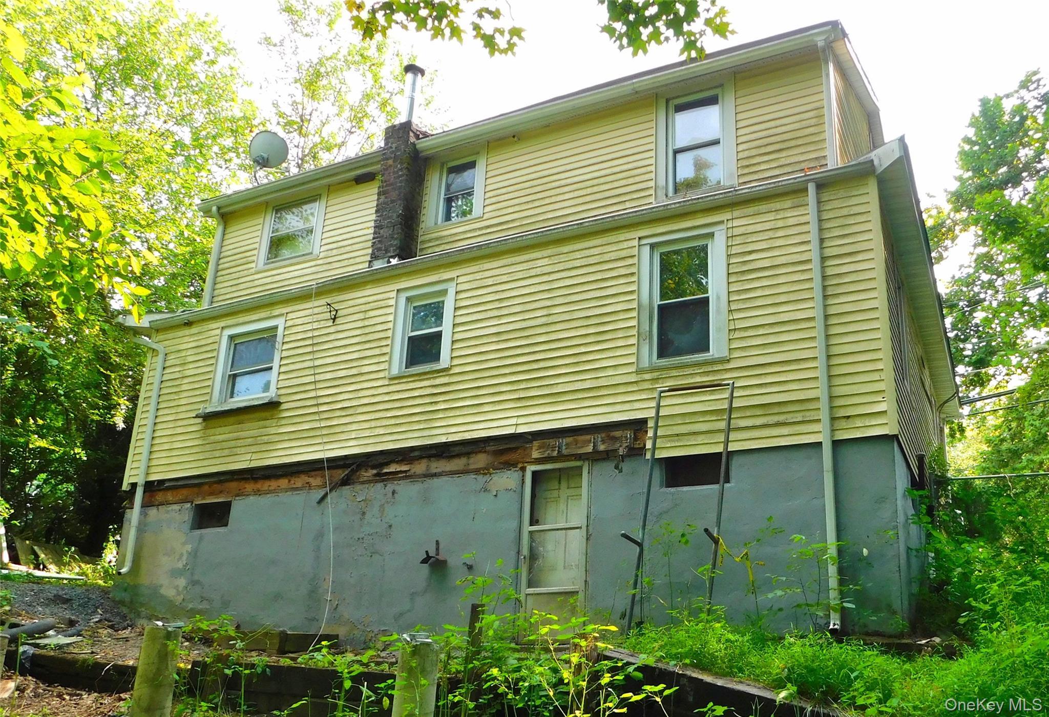 Single Family James Street 02  Ulster County, NY 12472, MLS-916461-20