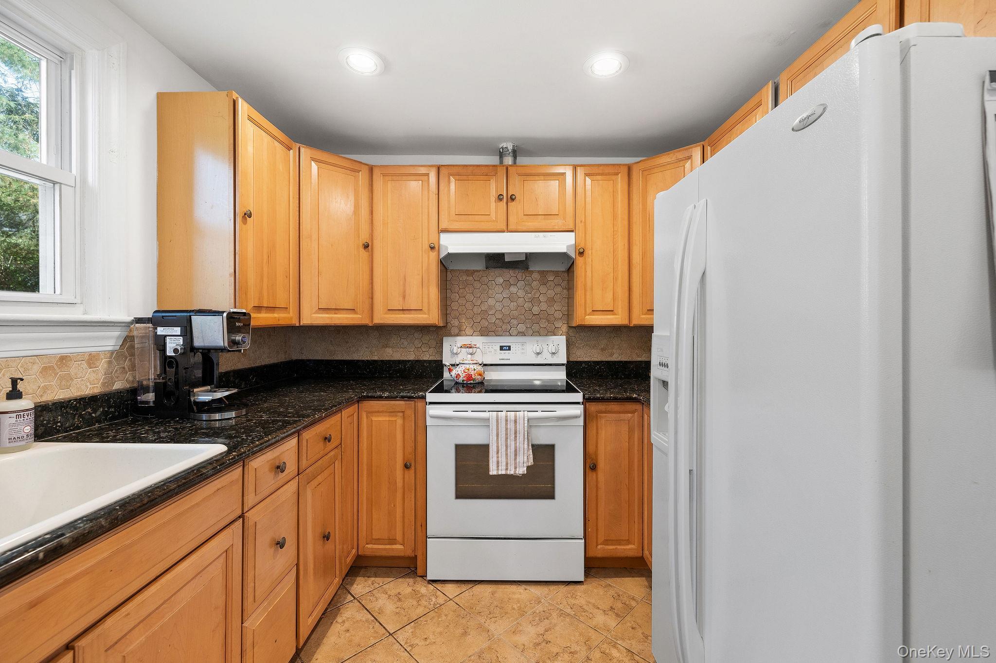 Single Family Tuxedo  Putnam County, NY 10512, MLS-916489-17