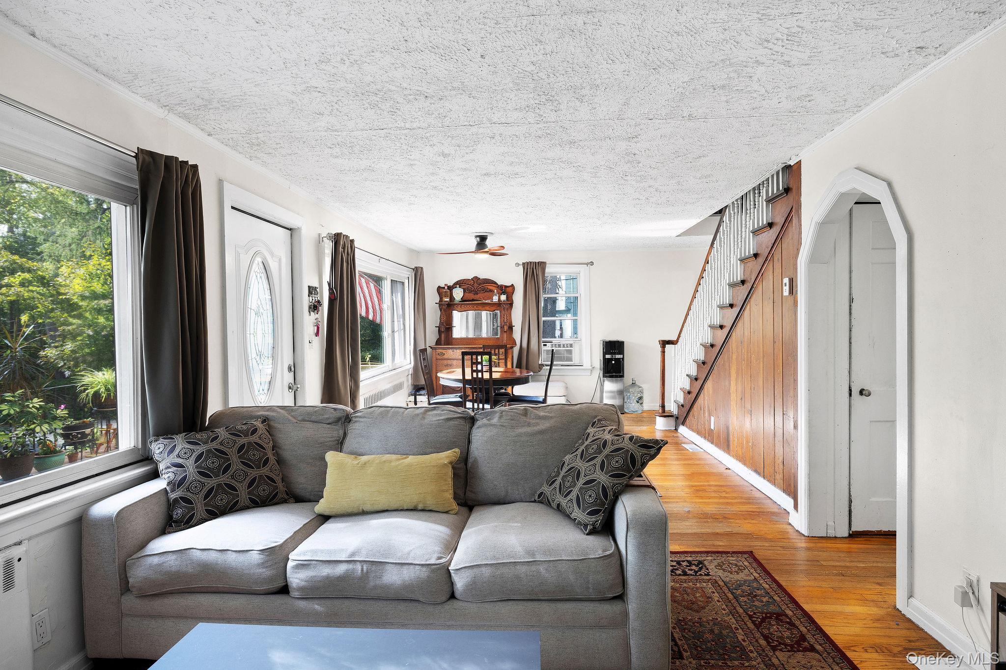 Single Family Tuxedo  Putnam County, NY 10512, MLS-916489-5