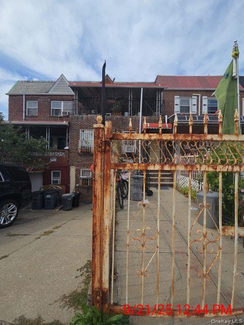 Single Family 43rd  Queens, NY 11377, MLS-916499-3