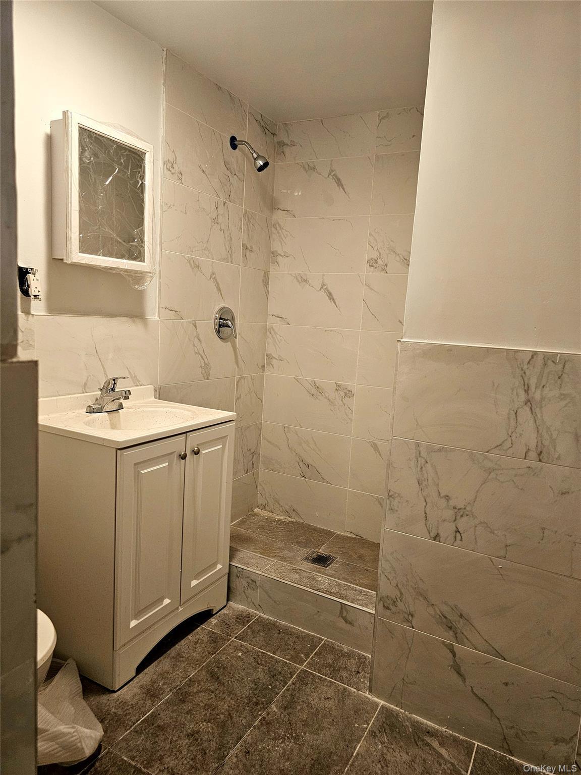 Single Family Beaumont  Bronx, NY 10458, MLS-916502-3