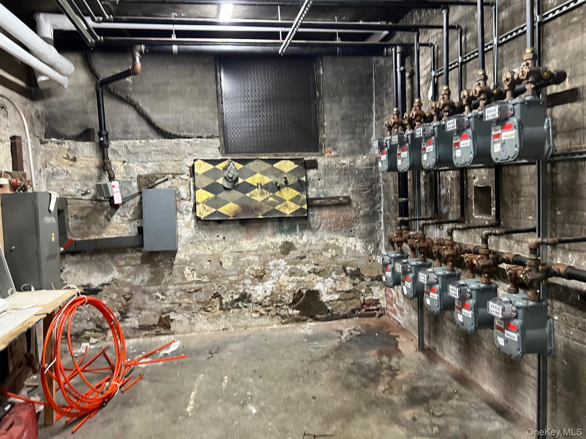 Commercial Sale University  Bronx, NY 10468, MLS-916517-5