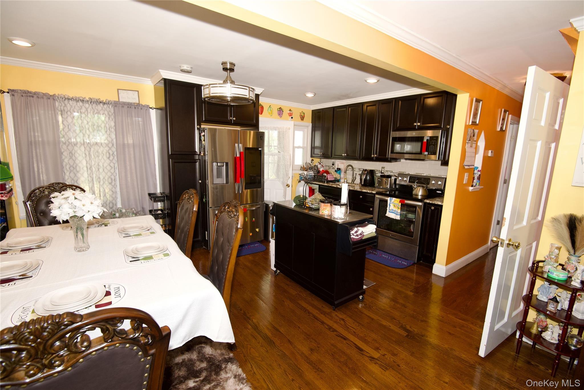 Single Family Dorothea  Nassau County, NY 11003, MLS-916540-4