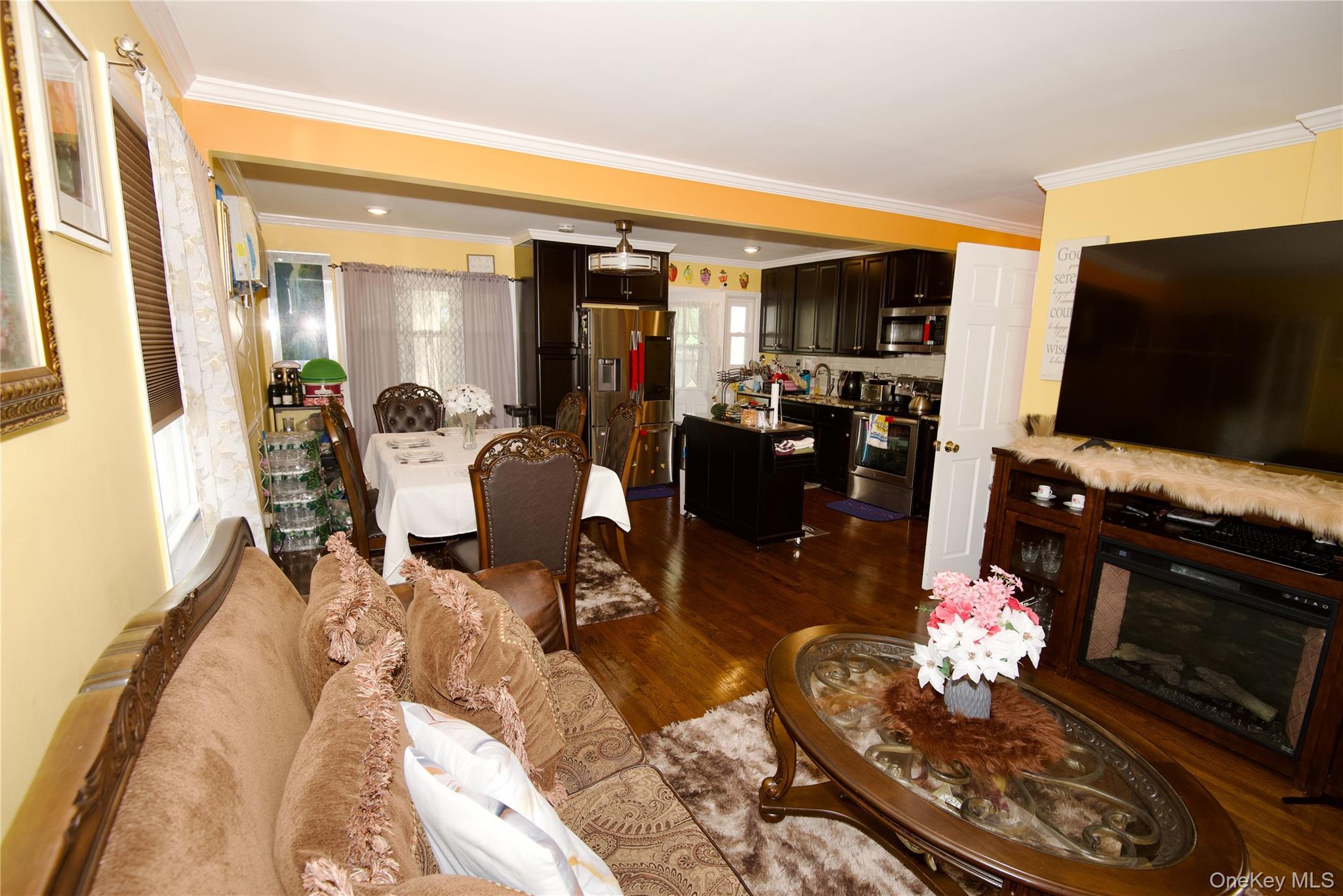 Single Family Dorothea  Nassau County, NY 11003, MLS-916540-6