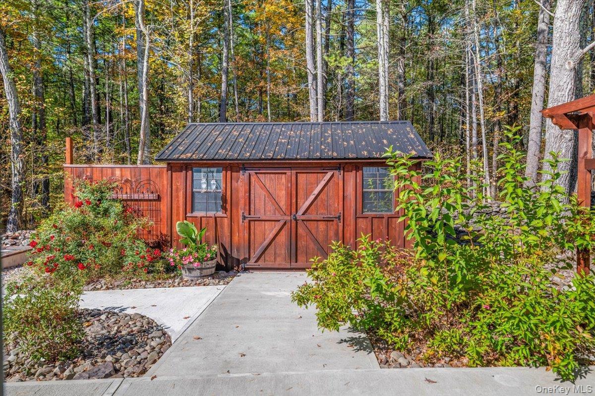 Single Family Silver Spur Greene County, NY 12413, MLS-916563-27