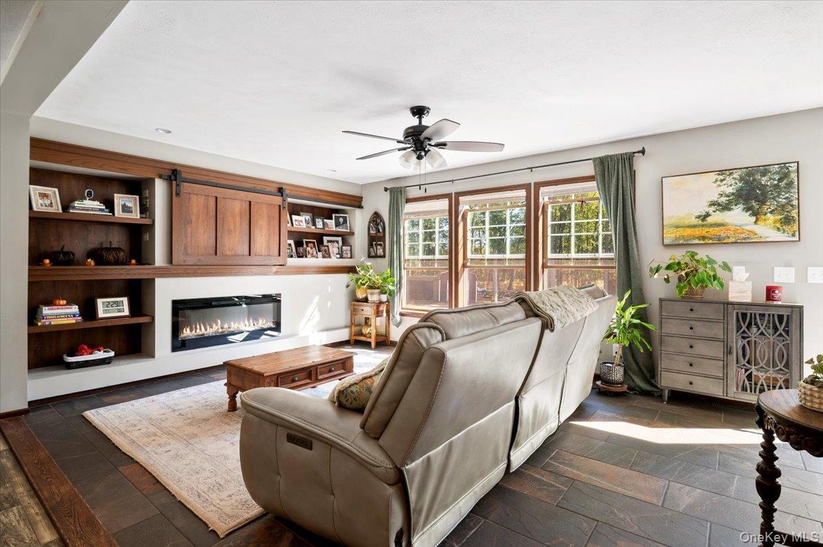 Single Family Silver Spur Greene County, NY 12413, MLS-916563-7