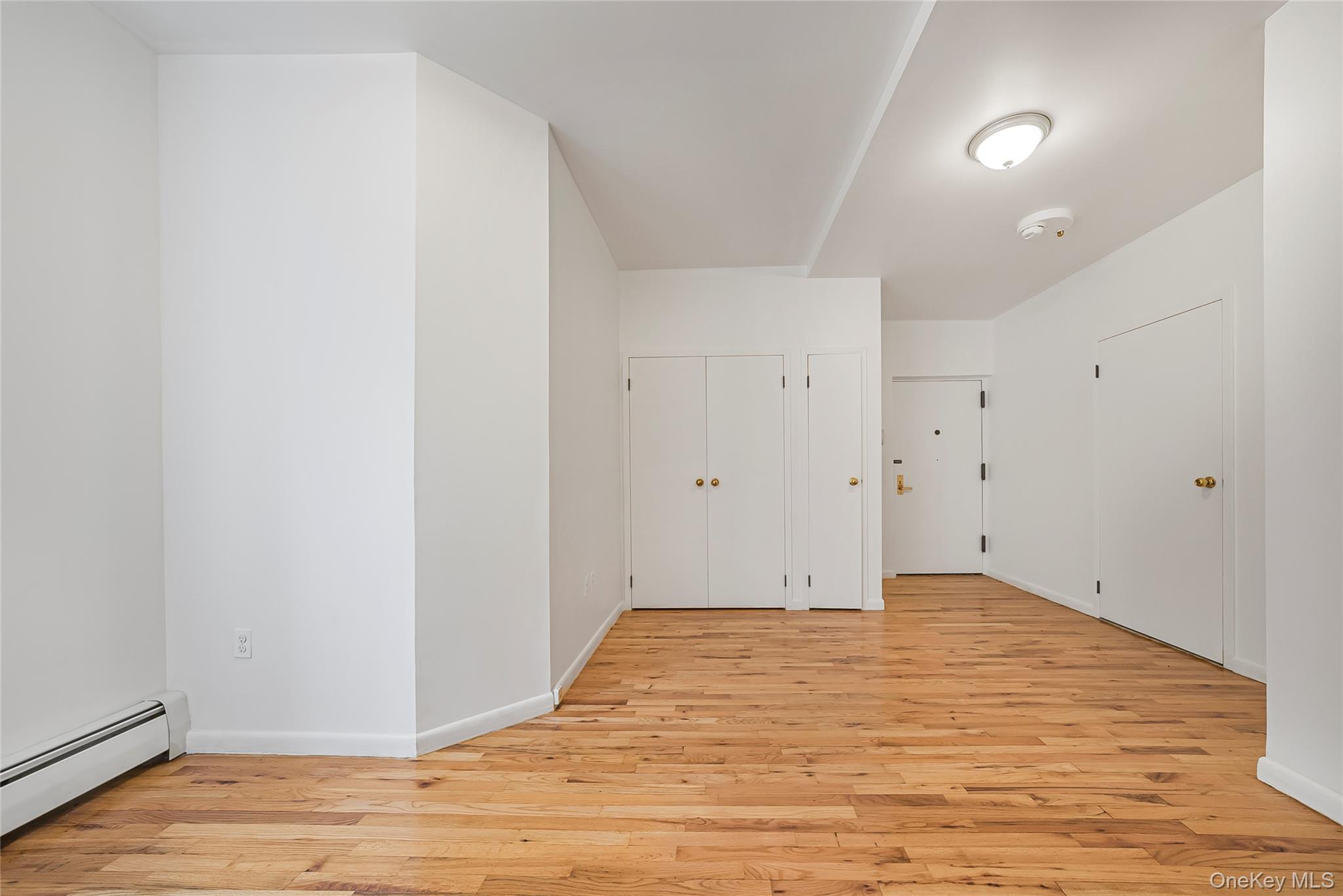 Coop E 131st  Manhattan, NY 10037, MLS-916577-2