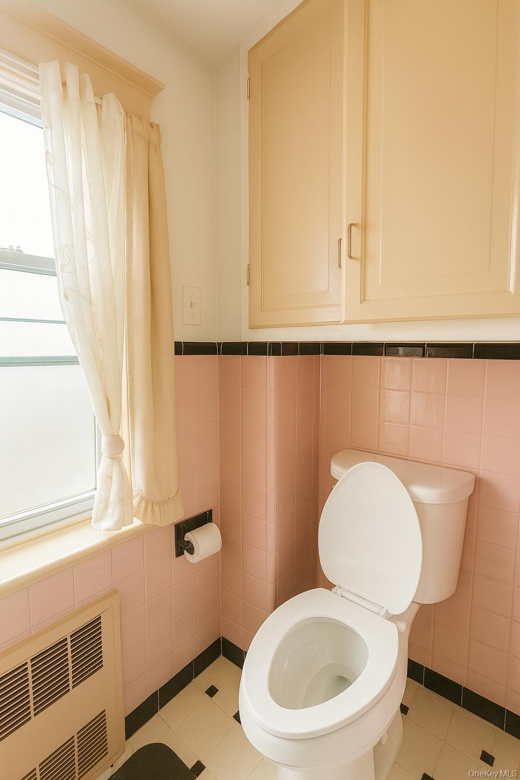 Single Family 94th  Brooklyn, NY 11236, MLS-916589-10