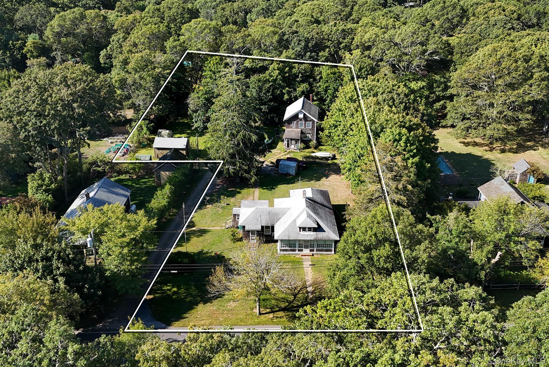 Single Family Abrahams  Suffolk County, NY 11930, MLS-916595-7