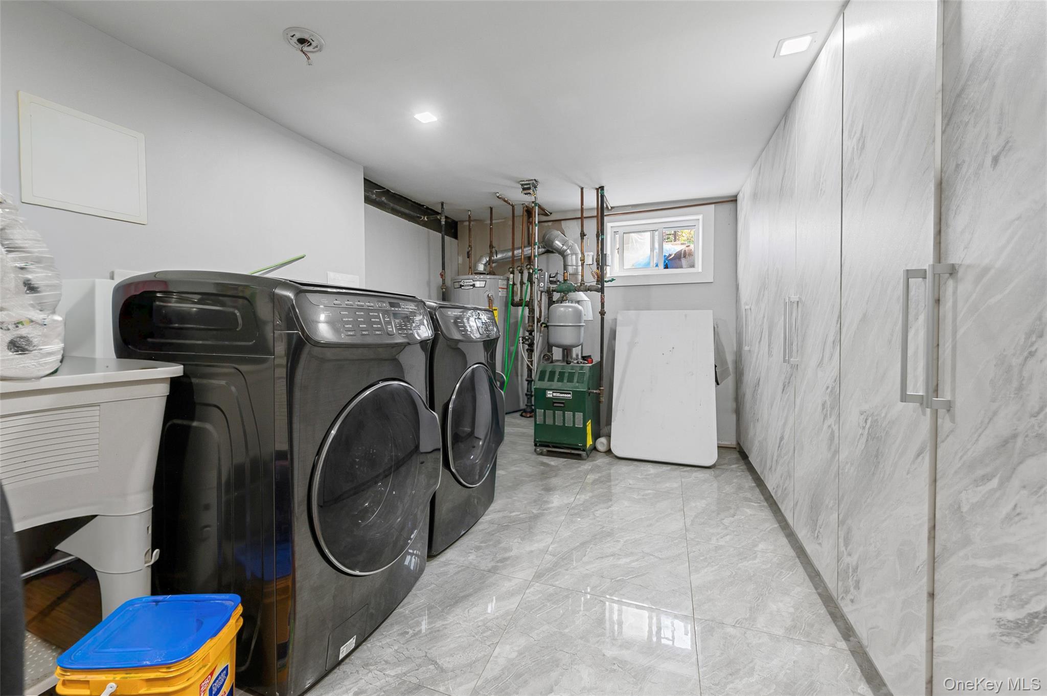 Single Family 186th St. Queens, NY 11365, MLS-916600-19