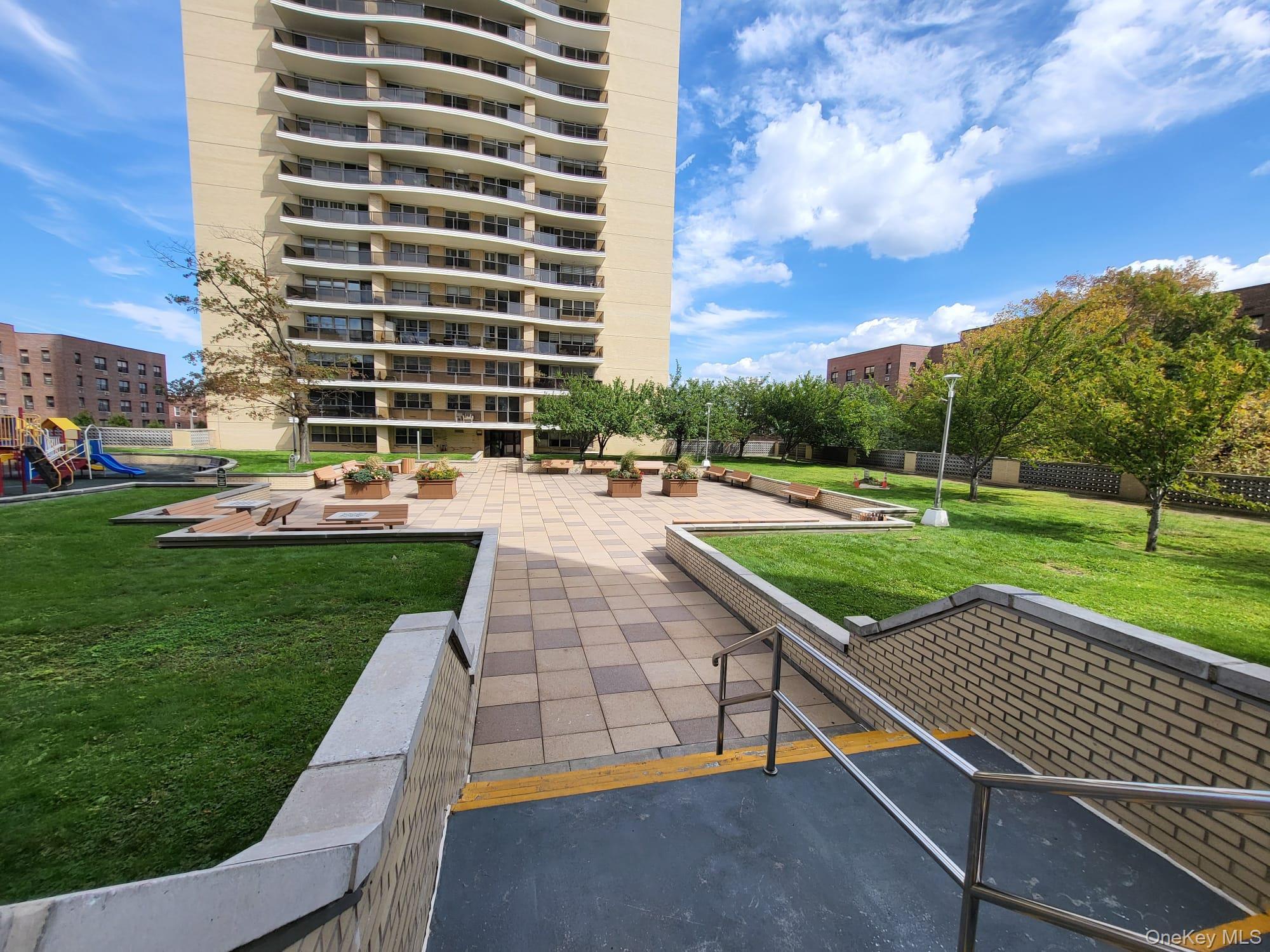 Coop 66th  Queens, NY 11375, MLS-916648-16