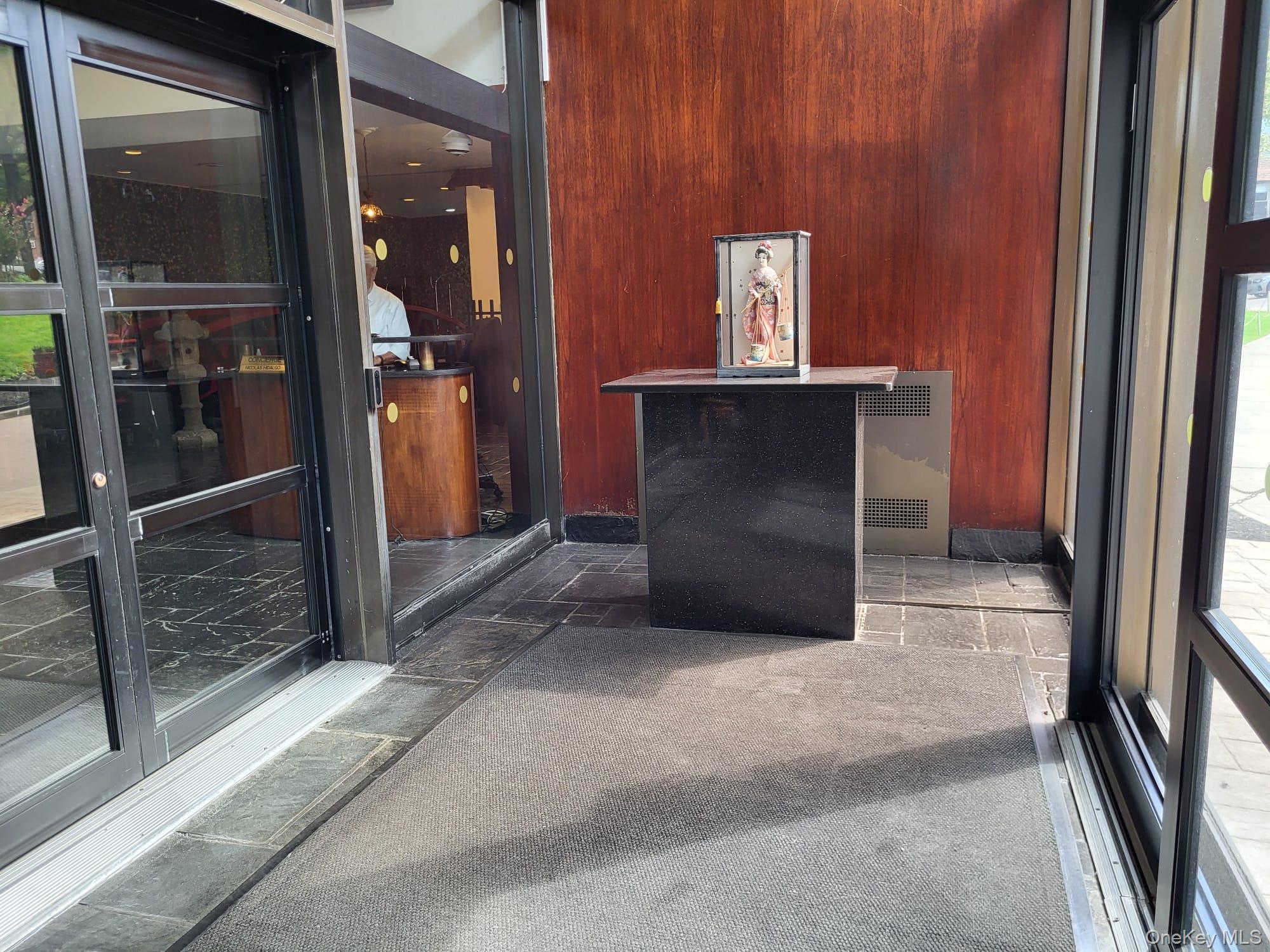 Coop 66th  Queens, NY 11375, MLS-916648-3