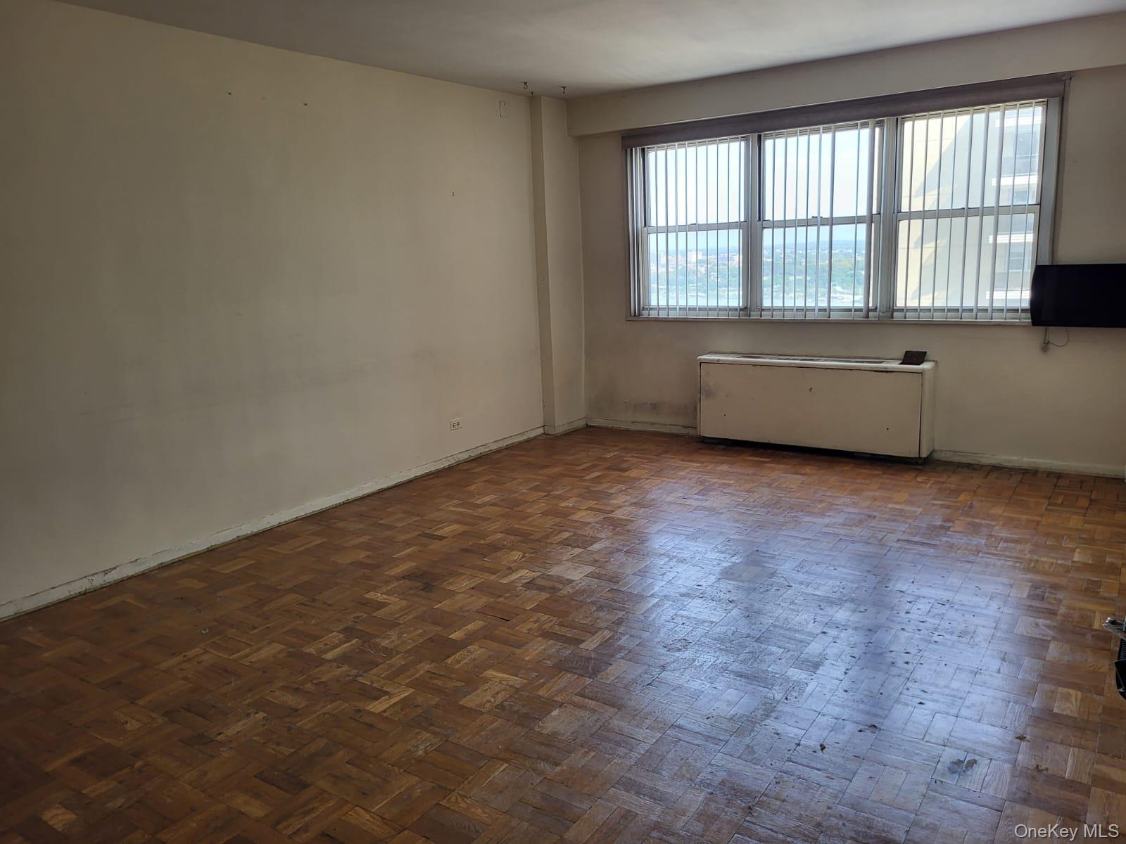 Coop 66th  Queens, NY 11375, MLS-916648-7