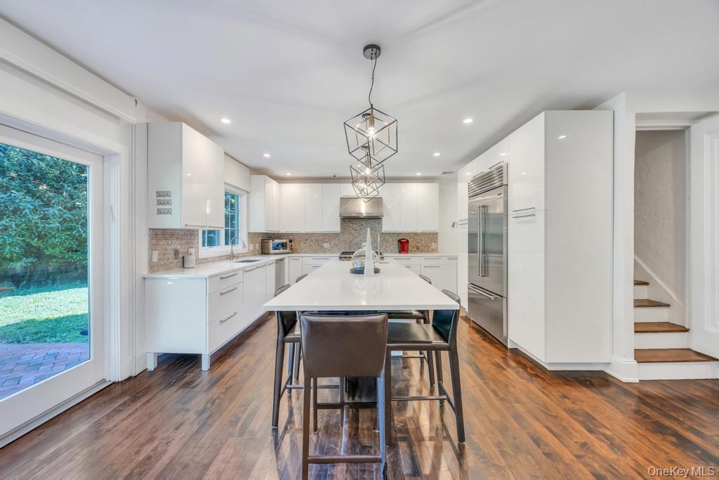 Single Family Clover Nassau County, NY 11021, MLS-916658-13