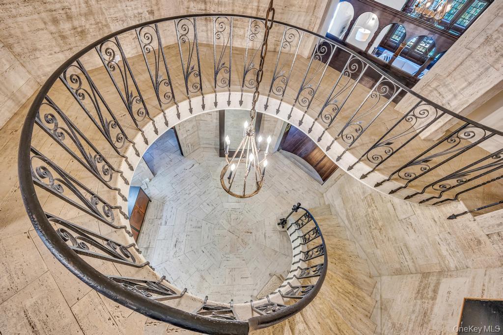 Single Family Clover Nassau County, NY 11021, MLS-916658-19