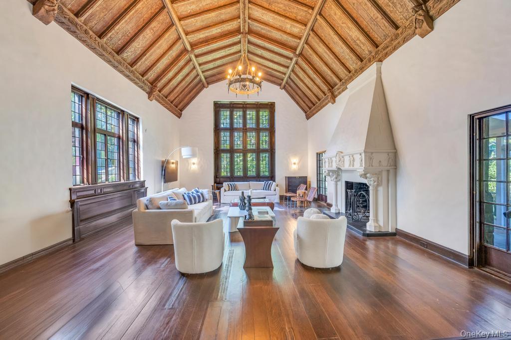 Single Family Clover Nassau County, NY 11021, MLS-916658-4