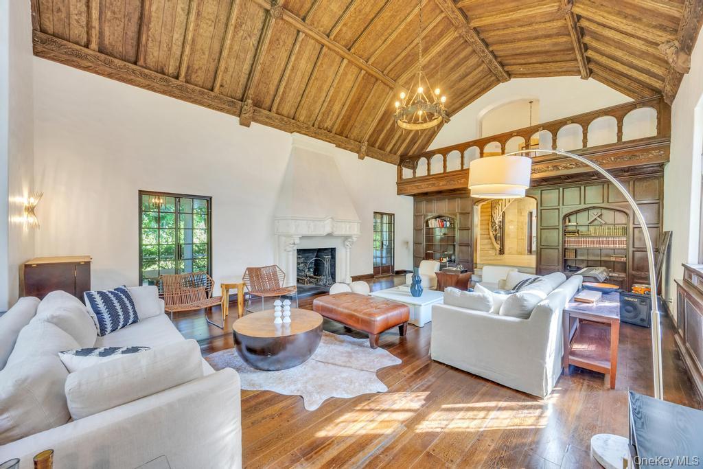 Single Family Clover Nassau County, NY 11021, MLS-916658-7