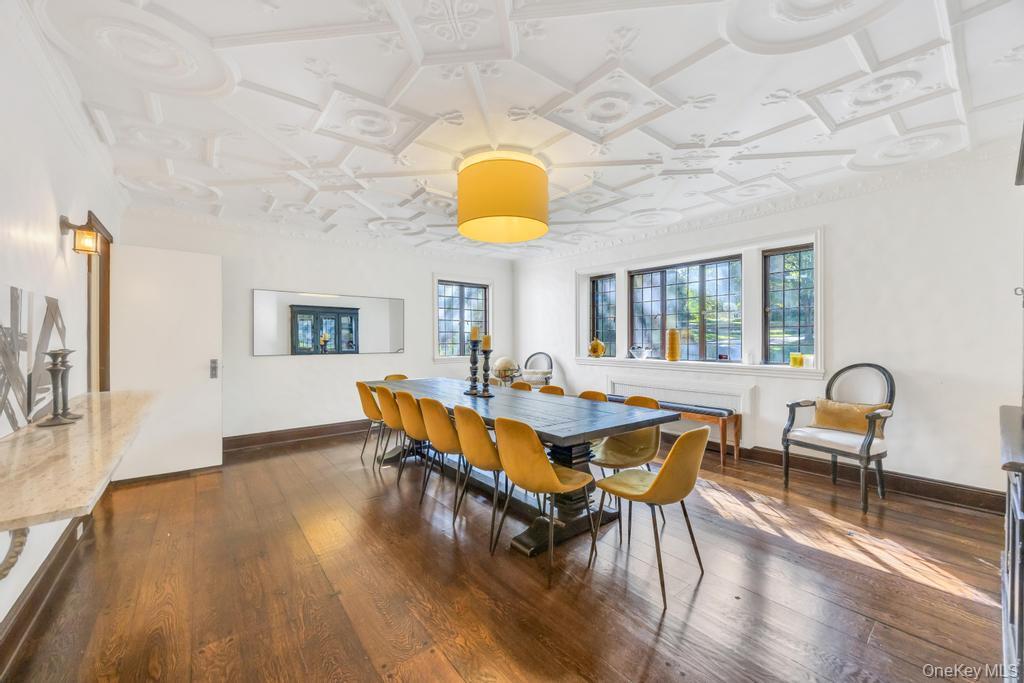 Single Family Clover Nassau County, NY 11021, MLS-916658-9