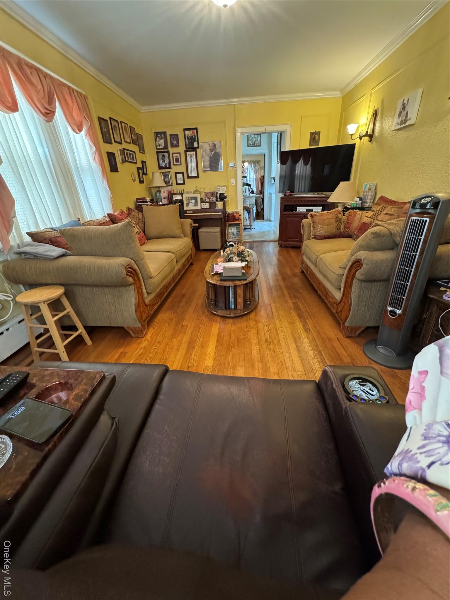 Single Family Strang  Bronx, NY 10466, MLS-916665-16