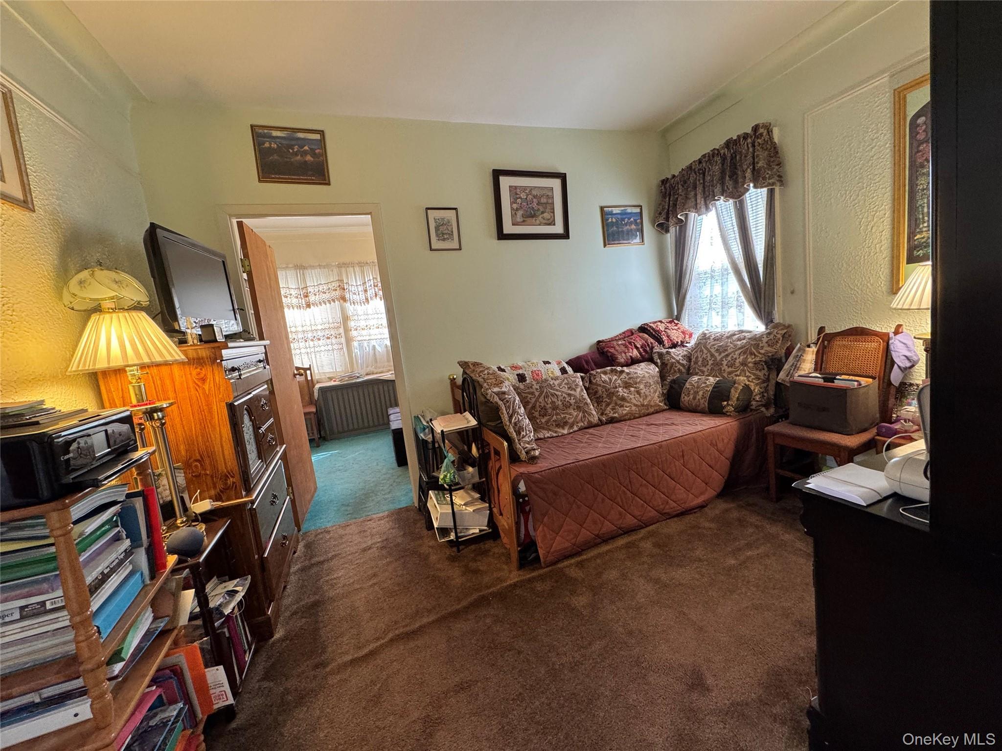 Single Family Strang  Bronx, NY 10466, MLS-916665-31