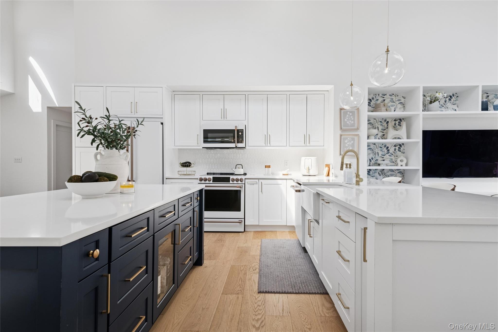 Single Family 85th Queens, NY 11414, MLS-916686-11