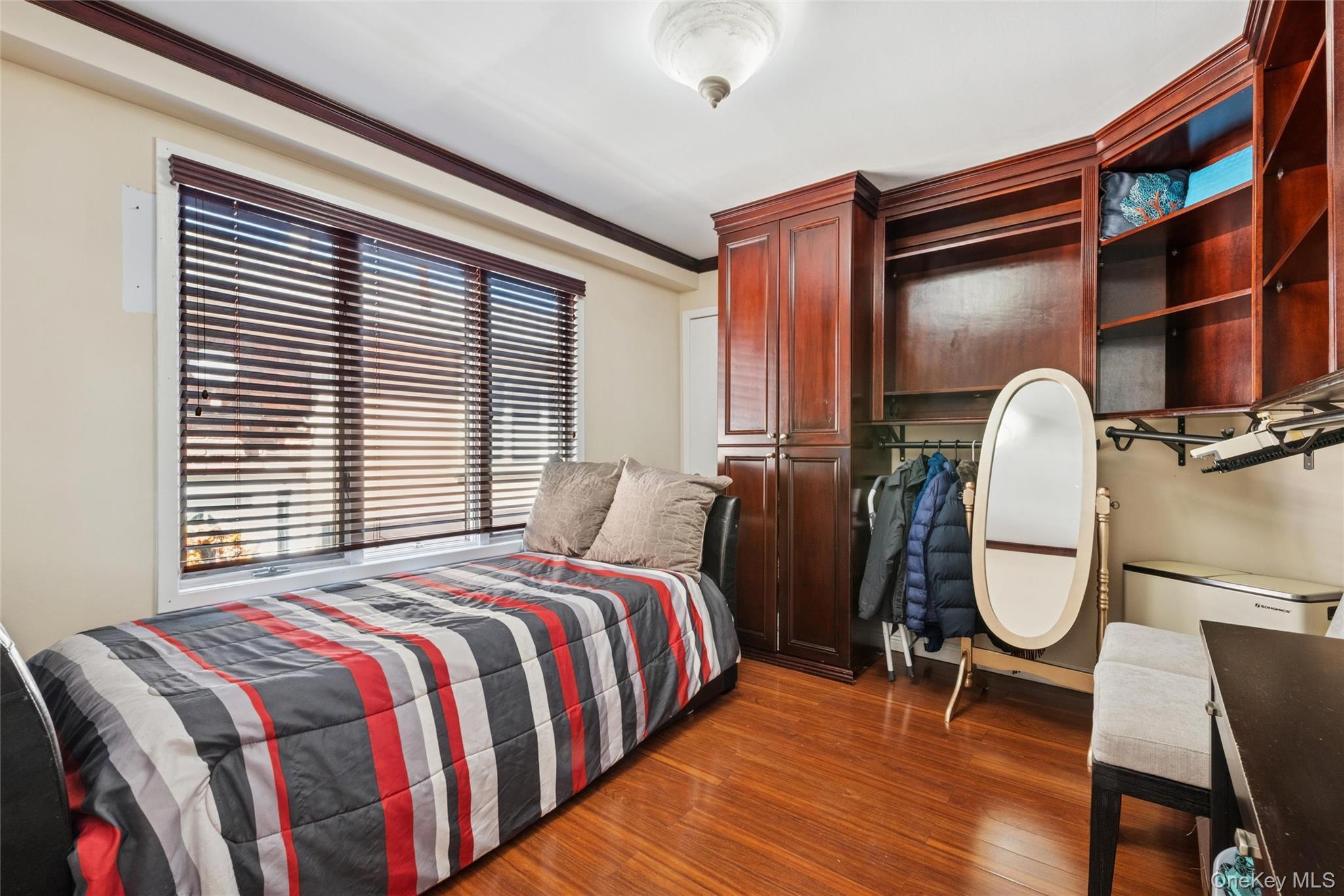 Single Family 85th Queens, NY 11414, MLS-916686-28